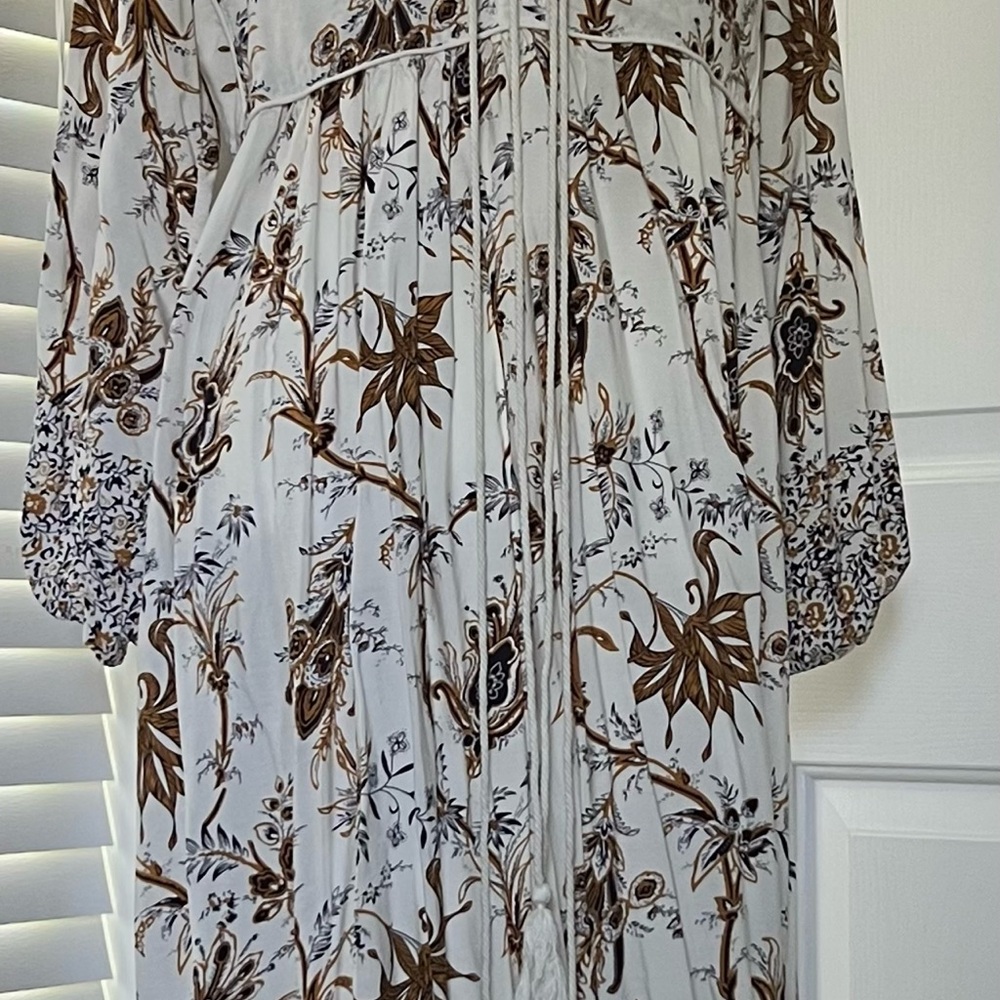 Floral Midi Dress in White and Brown